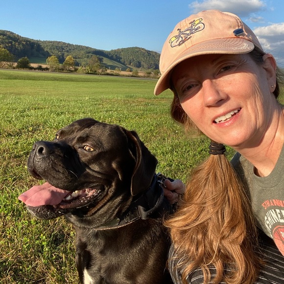 Meet your Posher, Kathleen - Picture 2 of 2